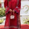 Binilyas luxury Lawn