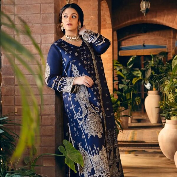 Manara Luxury Winter shawl 2024