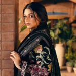 Manara Luxury Winter shawl 2024